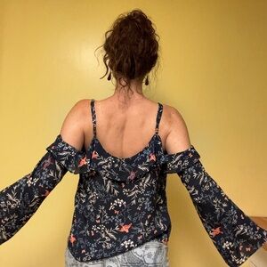 NWOT Beautiful Blouse